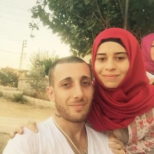 Meet your Posher, Farah